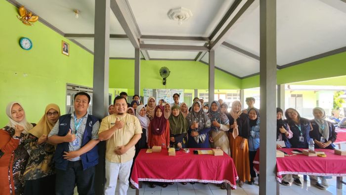 KKN 84.422 UPN “Veteran” Yogyakarta Melaksanakan Digitalisasi dan Sosialisasi NIB Pada UMKM Karangglonggong 