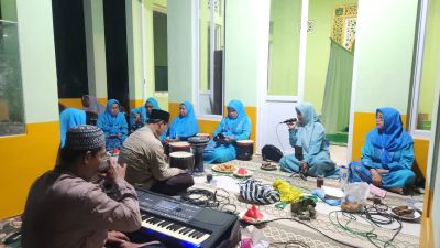 Penuh Keberkahan dan Kebersamaan, Kelompok Rebana Az-Zuhrufiyah Karangglonggong Gelar Syukuran Pasca Ziarah